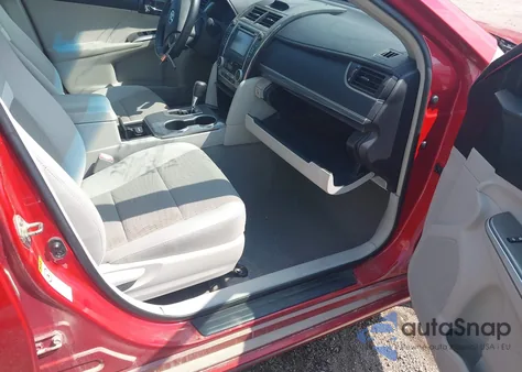 2014 Toyota Camry Hybrid from USA, damaged, VIN 4T1BD1FK3EU112038